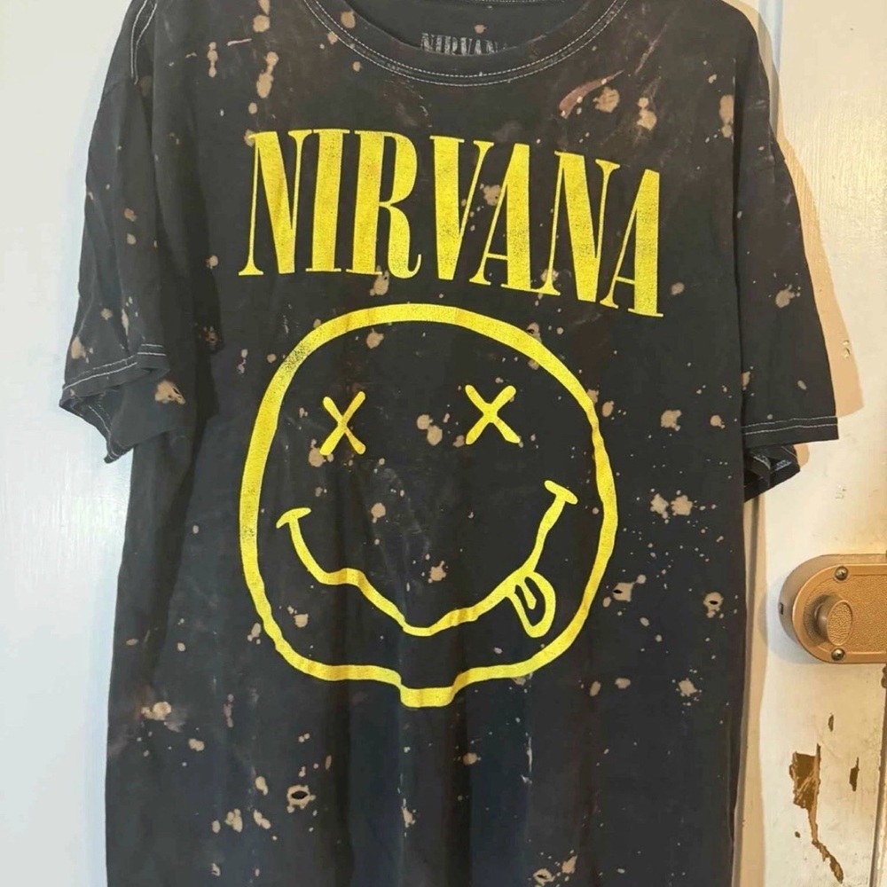 Nirvana Men's Size L Cotton T-Shirt Tee Short Sleeve Charcoal Gray